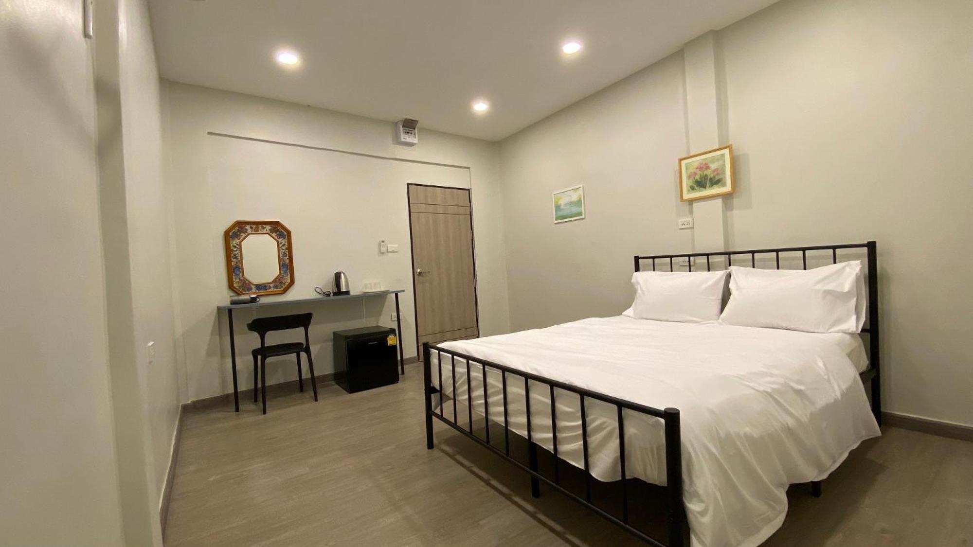 Ferienwohnung Hidden Dragon X Yaowarat Road Bangkok Exterior foto